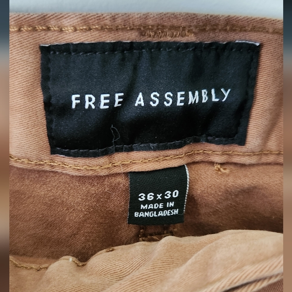 👖 Men’s Brown Straight-Leg Jeans – Size 36x30, Free Assembly, 5-Pocket Style - Picture 7 of 14